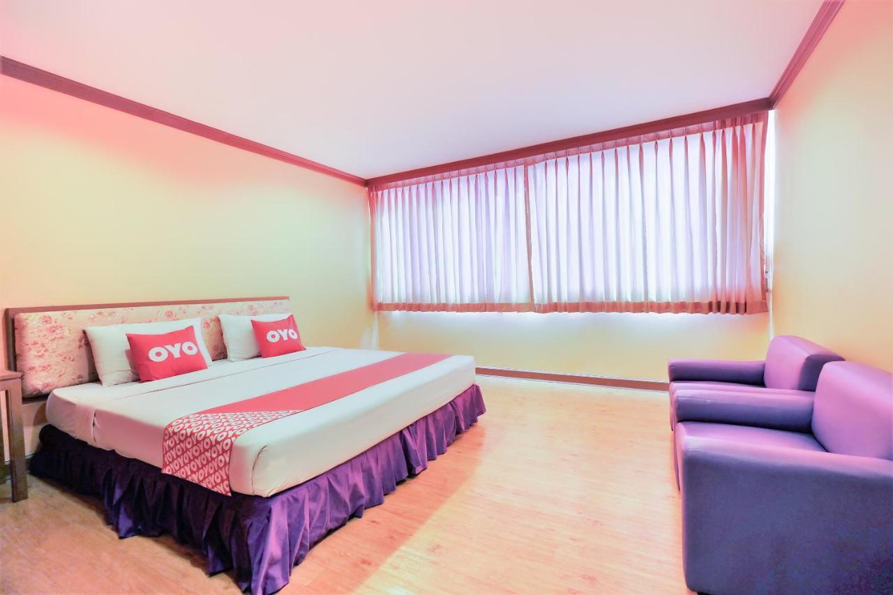 Oyo 565 Trang Hotel Экстерьер фото