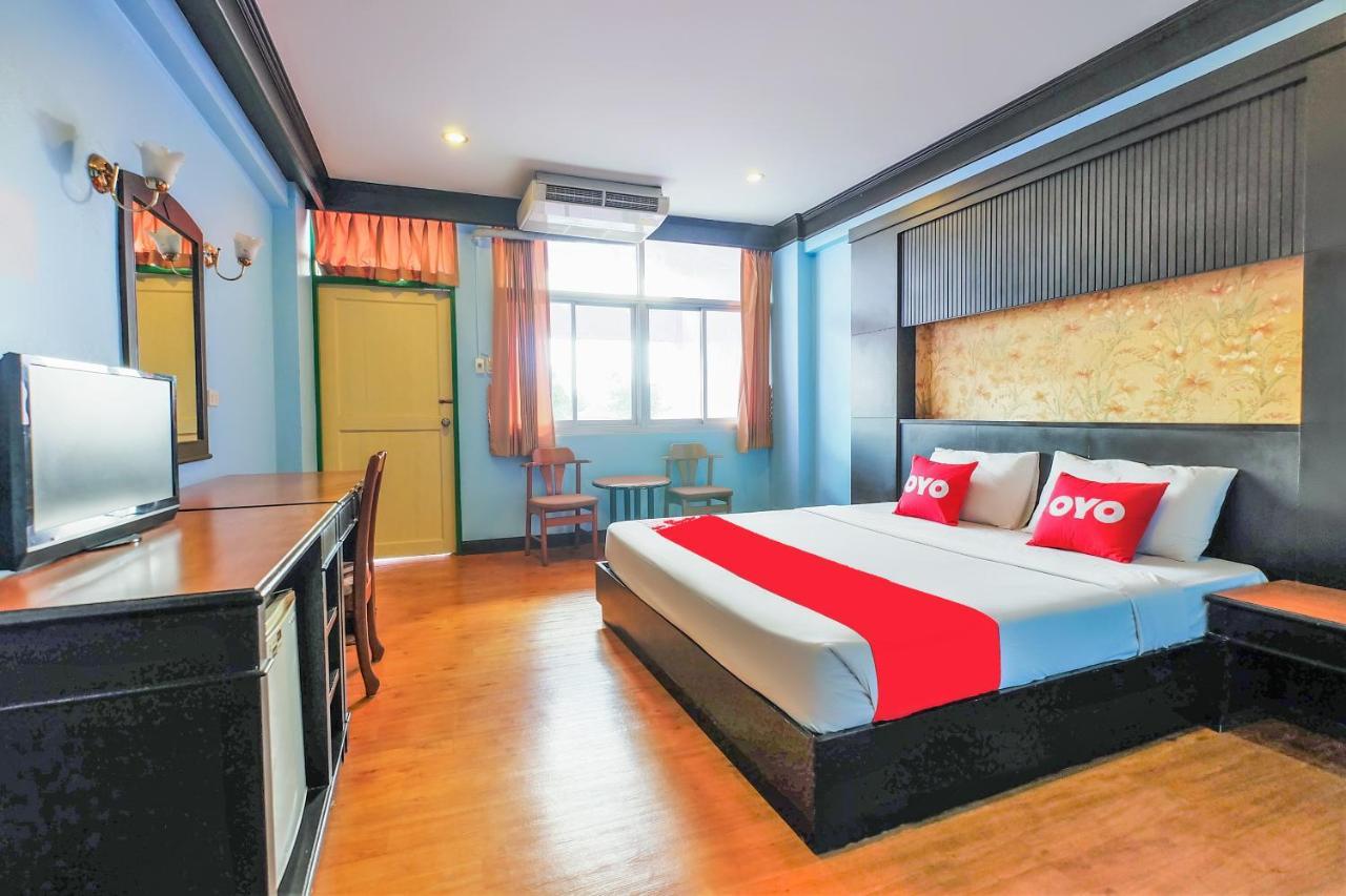 Oyo 565 Trang Hotel Экстерьер фото