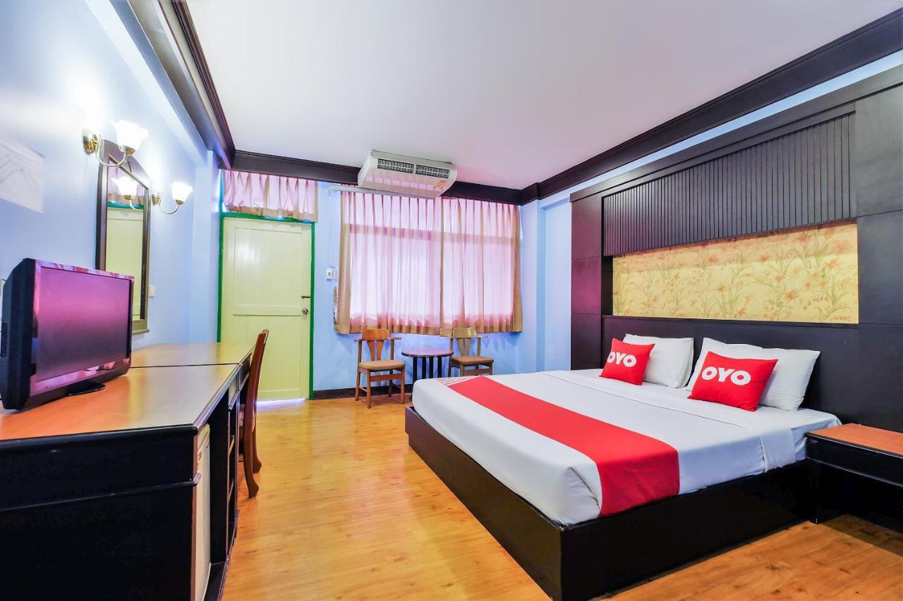 Oyo 565 Trang Hotel Экстерьер фото
