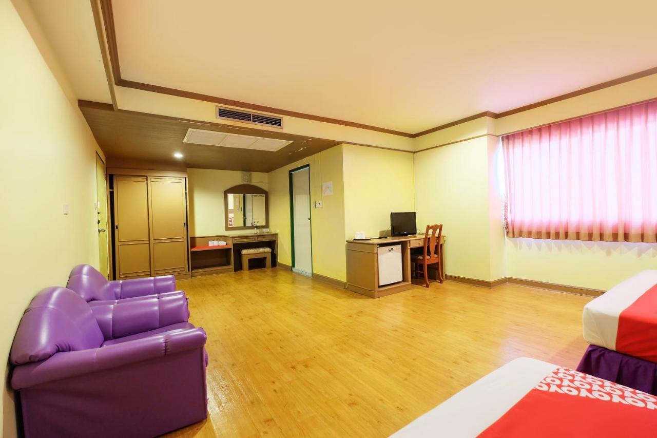 Oyo 565 Trang Hotel Экстерьер фото